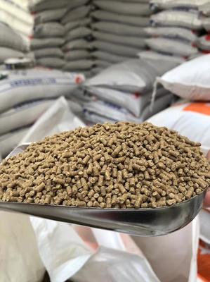 [魚飼料批發(fā)]山東臨沂郯城縣魚飼料 180.00元/袋通威魚飼料 _ 一畝田